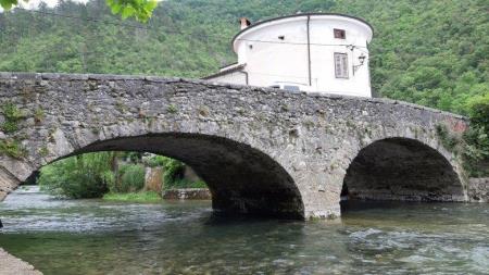 3500537 izvirov reke Vipave 1